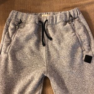 Hollister Men’s Small
